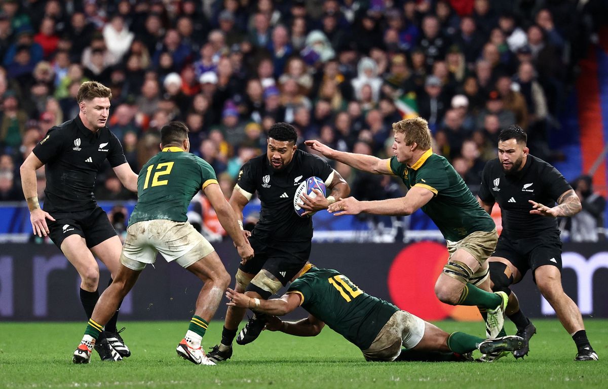 Finale Nouvelle-Zélande – Afrique du Sud EN DIRECT : Pollard est injouable au pied, encore un jaune pour les All Blacks... Suivez la finale avec nous